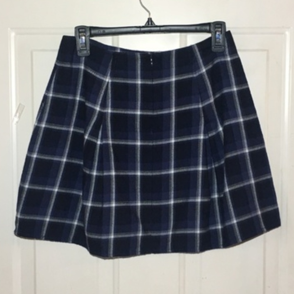 Bethany Mota Plaid Mini Skirt - Picture 4 of 8